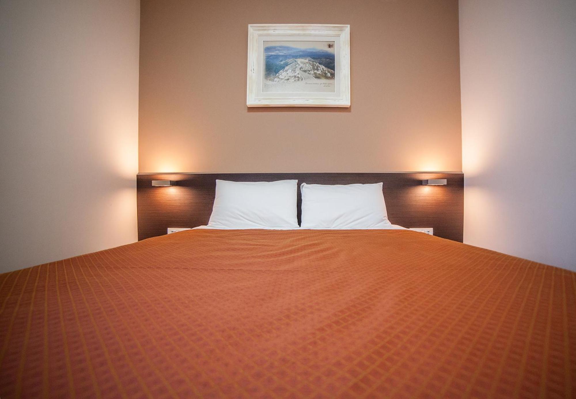 Hotel Terminus Podgorica Ngoại thất bức ảnh
