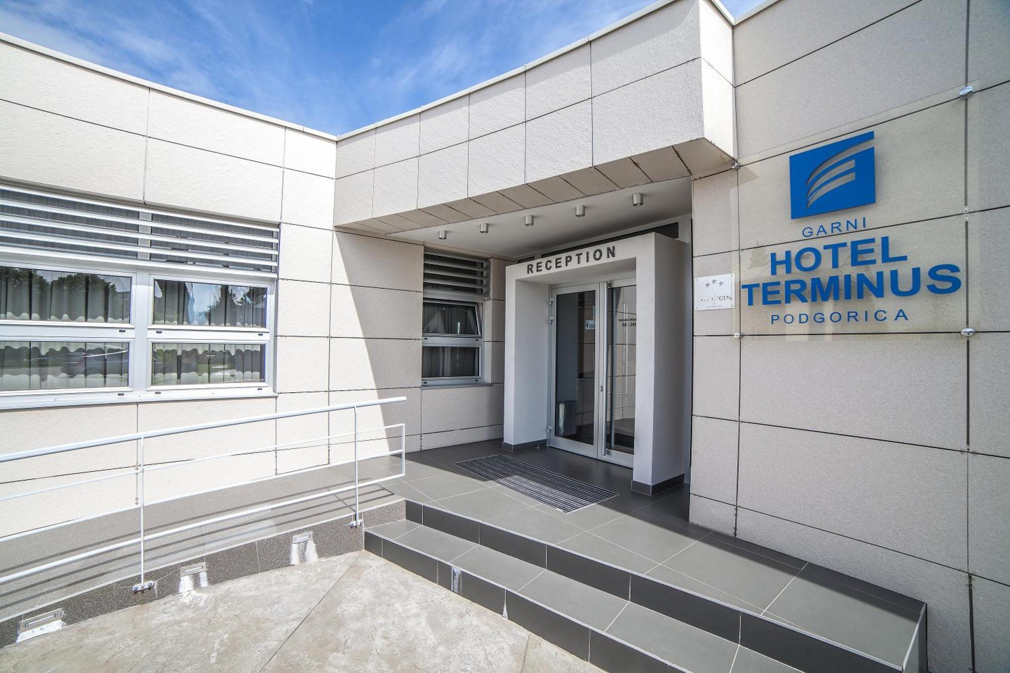Hotel Terminus Podgorica Ngoại thất bức ảnh